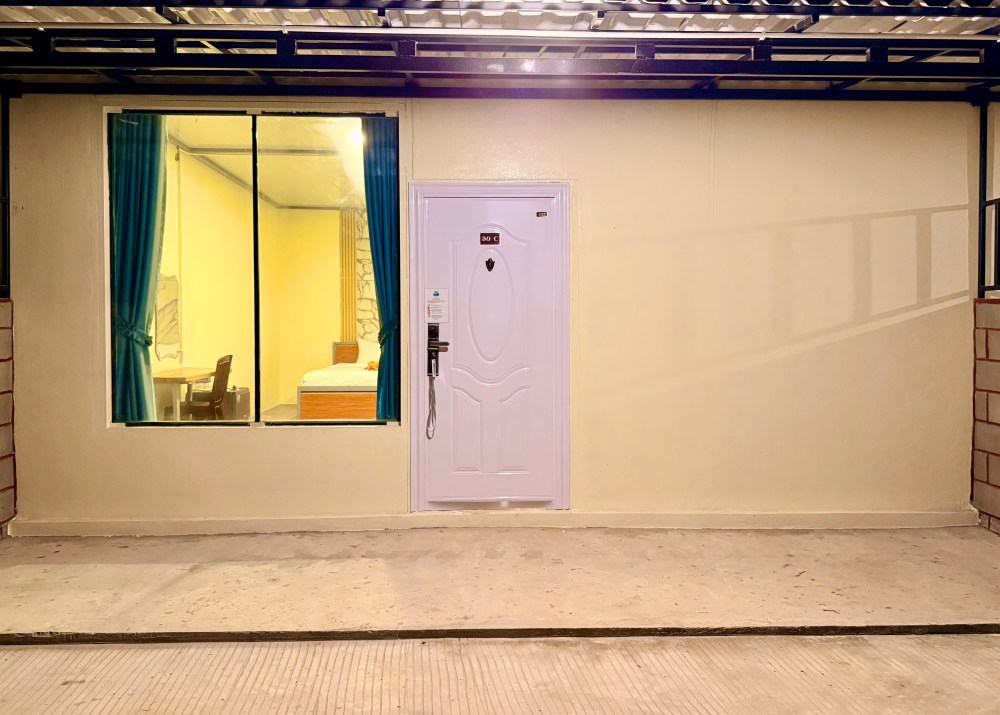 Standard Quad 2-Bed with AC for 4 People